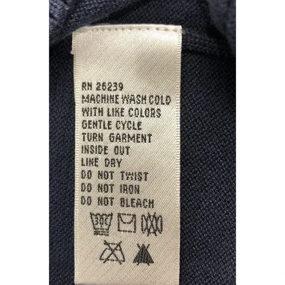 NWT Lot Of 2 Men's Sweater IZOD (blue, Black)V-Neck Pullover Size M. H2O Logo - Picture 7 of 16